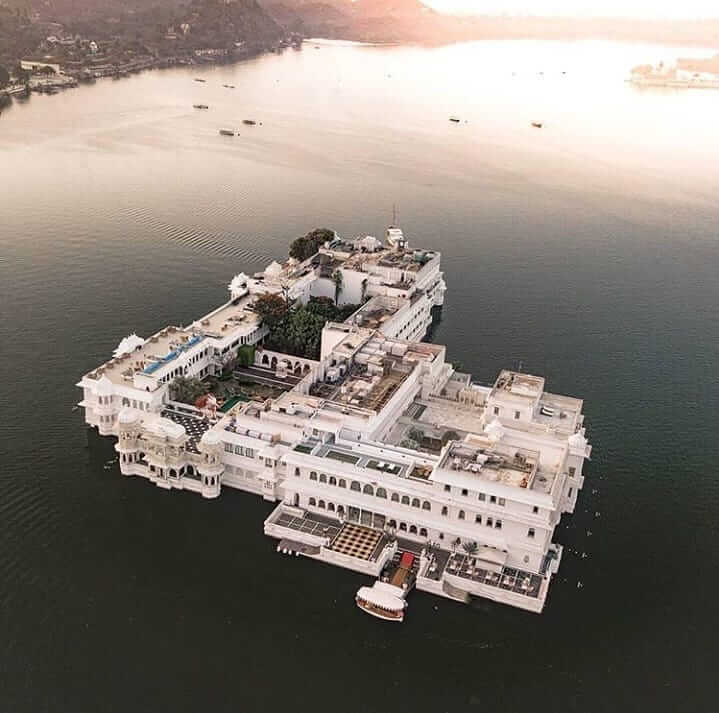 Lake Palace #1 Place to Visit in Udaipur